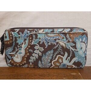 Vera Bradley Travel Organizer in Retired Java Blue Print Passport Carrier Wallet